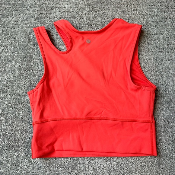 Lululemon top - Picture 2 of 3